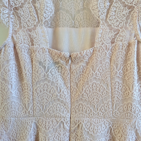 NWOT never worn Jessica Simpson pale pink lace mini dress in size 8 - Picture 3 of 6